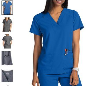 Women’s Beyond Scrubs Scrub Set